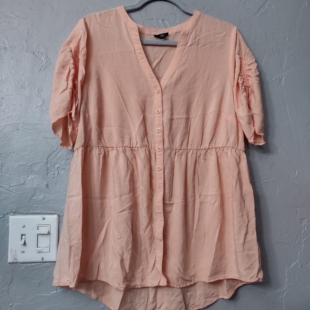 Torrid blouse tunic for women size 1 , good condition